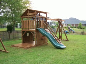 Huge 6x6 playset w/ custom color stain, in Clayton